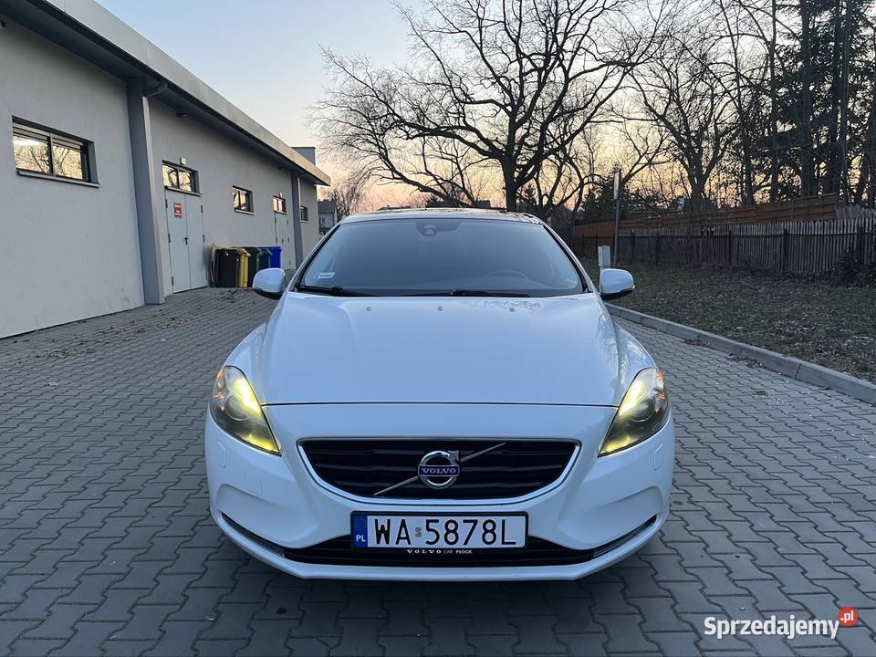 Volvo v40 16 d2 Momentum Możliwa zamiana na BMW V40 mazowieckie Warszawa