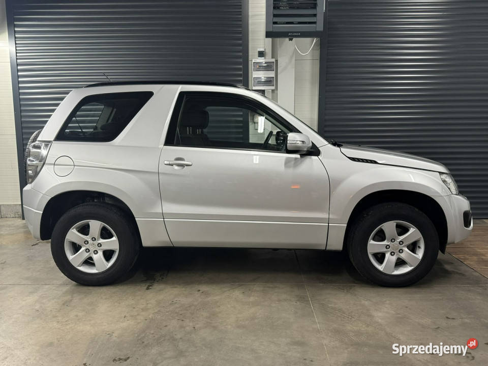 Suzuki Grand Vitara salon bezwypadkowa 106KM Chechło