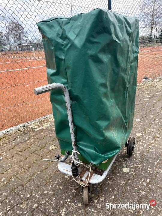 Wyrzutnia piłek tenisowych Maszyna do rzucania Siedlisko