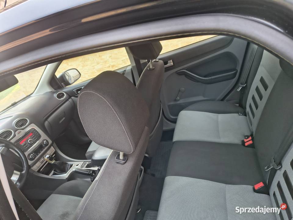 Ford Focus sedan lift Sedan / Limuzyna Bistuszowa