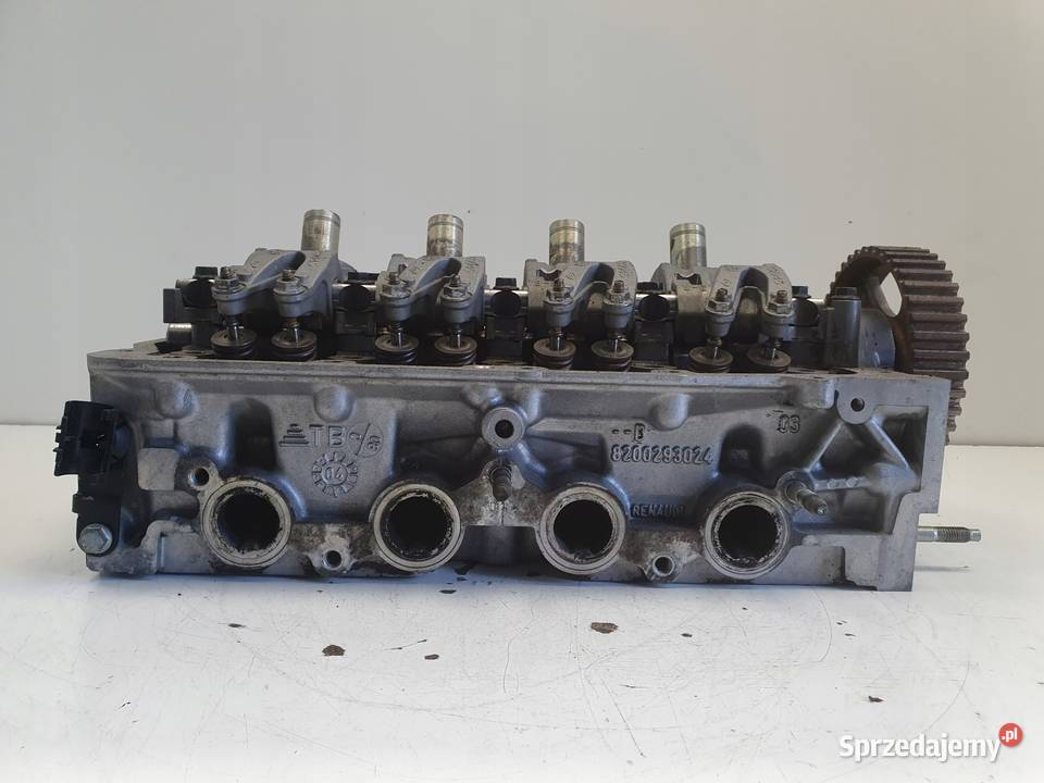 Renault Clio III 16 16V GŁOWICA CYLINDRÓW