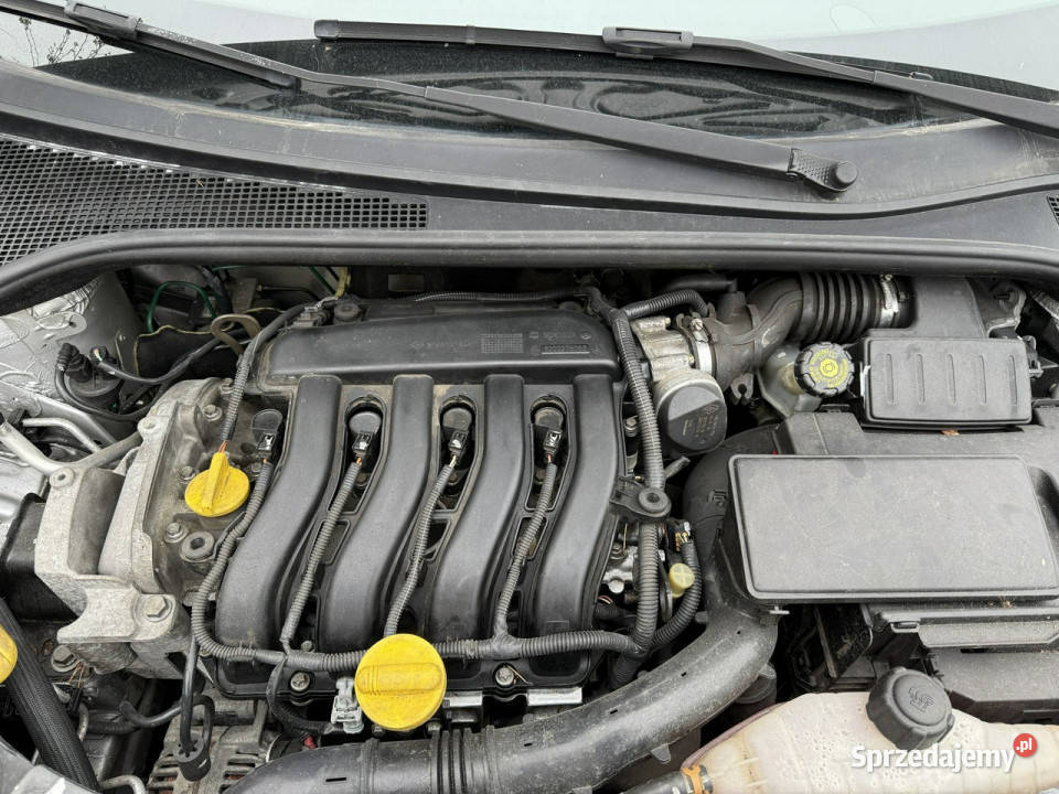 Renault Clio BEZWYPADKOWE Niski oryginalny centralny zamek Poznań