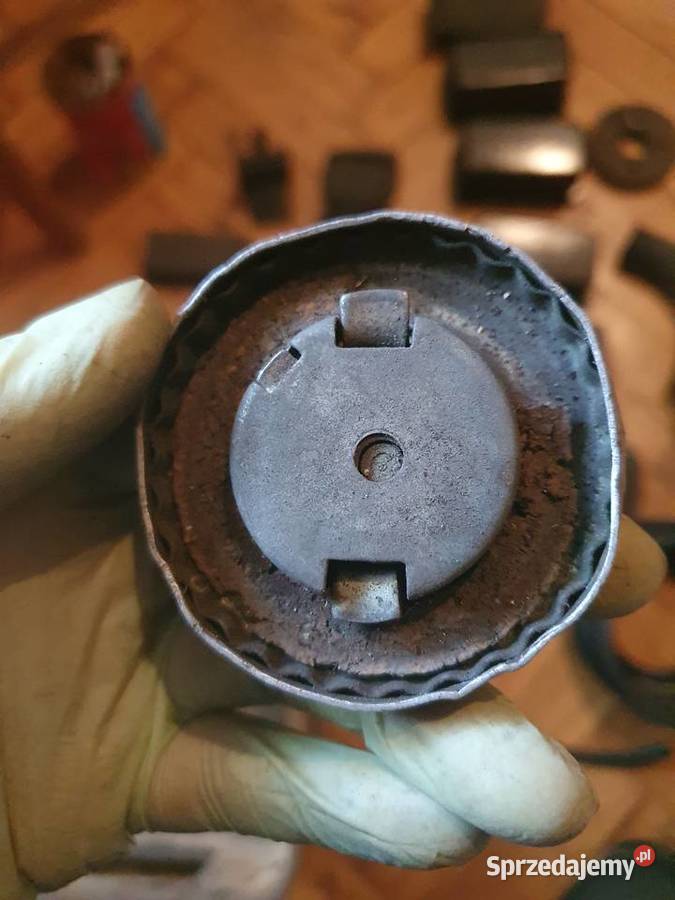 Korek wlewu zbiornika paliwa Wartburg osobowe