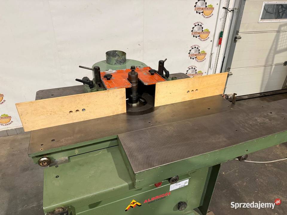 Frezarka dolnowrzecionowa Griggio T2000 z Juszczyn sprzedam