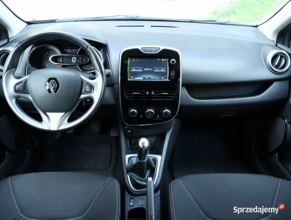 Renault Clio 09 TCe mazowieckie