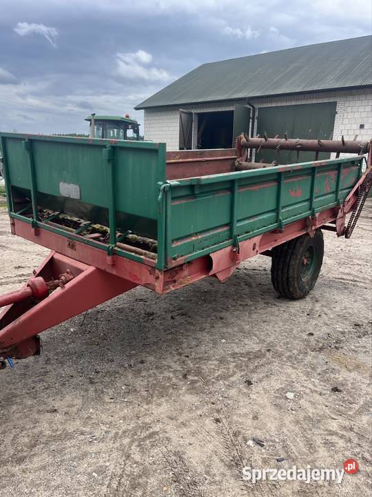 Rozrzutnik obornika rosyjski uszkodzony Świerkowo