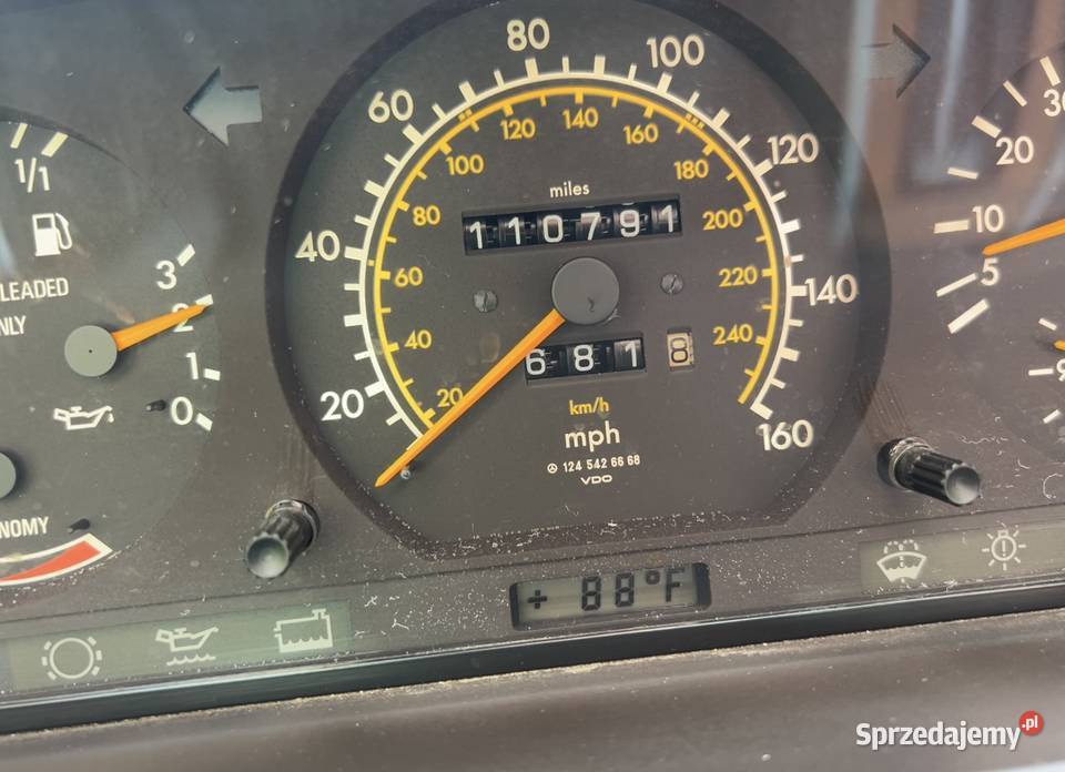 Mercedes W124 300E 1990r sedan super stan mały 2960cm3 Bielsk Podlaski