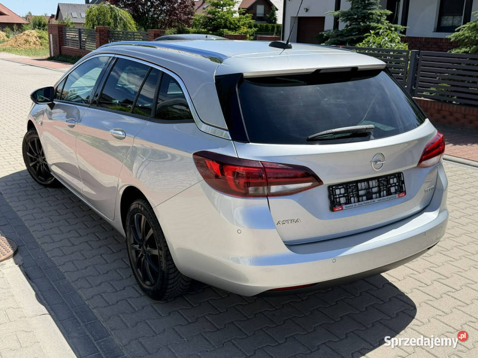 Opel Astra Opel Astra K Dynamic 2017 14 Benzyna tempomat Gostyń sprzedam