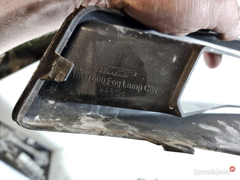 FORD MUSTANG GT500 LISTWA PRAWA ZDERZAKA PRZÓD osobowe wielkopolskie Międzychód