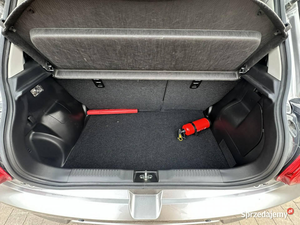 Suzuki Swift Polski Salon VI 20172024 lakier metallic Lipówki