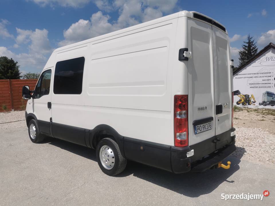 7osobowy Dubel 23HPI120 Brygadówka L3H2 doka Hak Iveco małopolskie Książ Wielki sprzedam