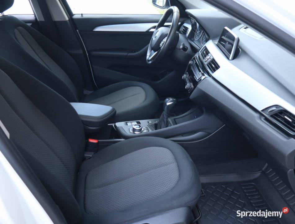 BMW X1 xDrive20i Rok produkcji 2017 X1 Łódź