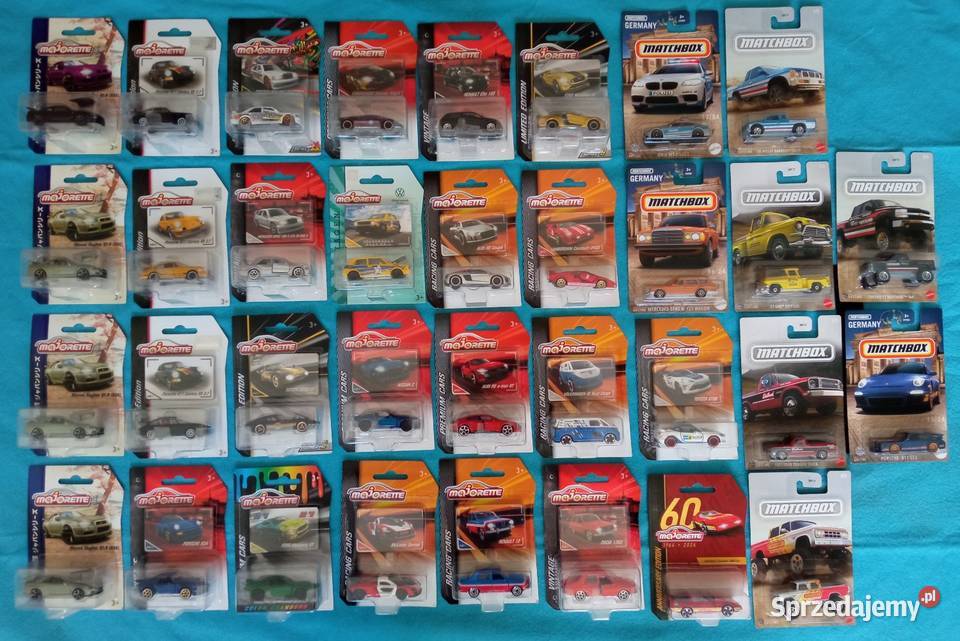Hot Wheels Premium stan Audi BMW Mercedes Benz czerwony Jaworzno