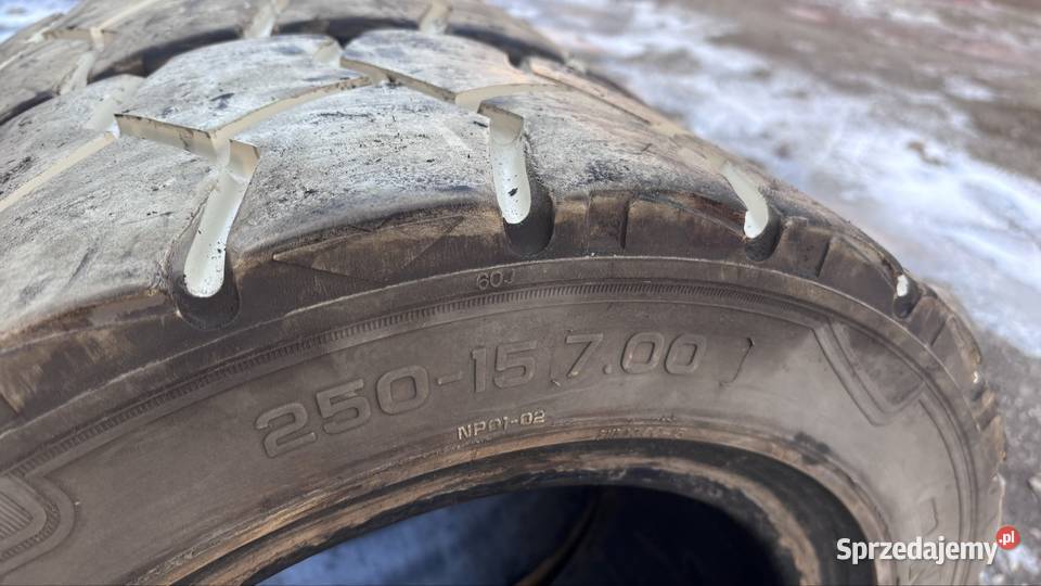 Opony pełne 25015 2507515 QUICK 2 sztuki 800 Koziegłowy