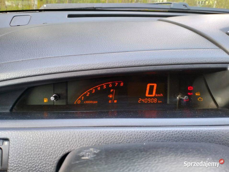 Suzuki Liana 16 B srebrny Łódź