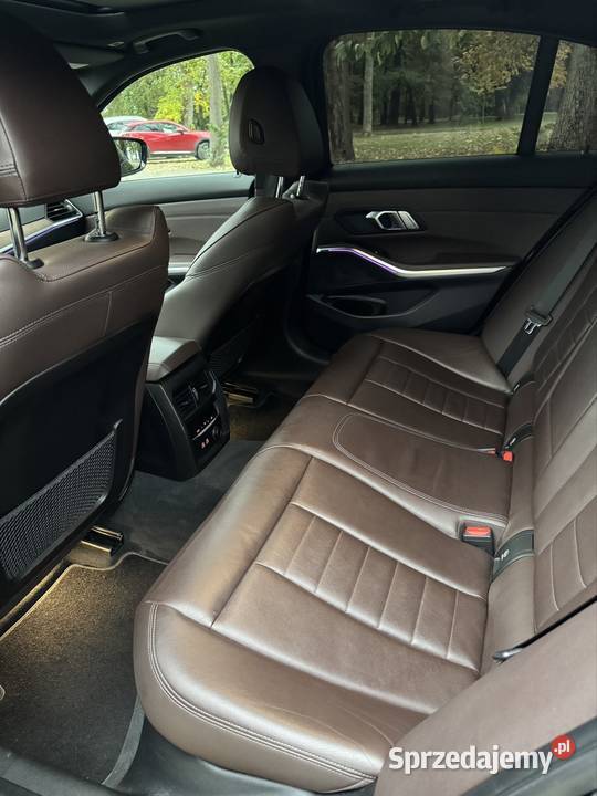 BMW G20 330i xDrive 2019r stan idealny centralny zamek Ustrobna