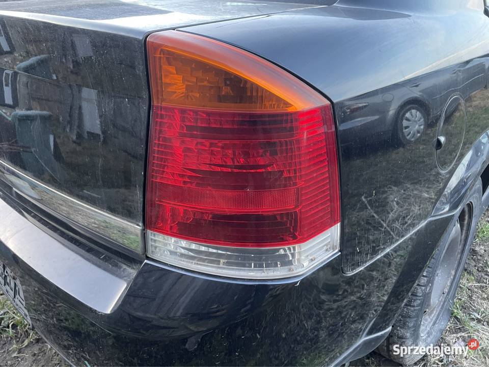 LAMPA TYŁ PRAWA OPEL VECTRA C HB SEDAN osobowe
