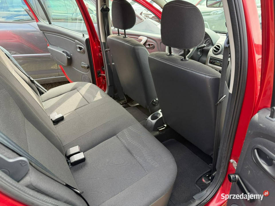 Dacia Sandero Stepway klima gwarancja wspomaganie kierownicy Zbąszyń