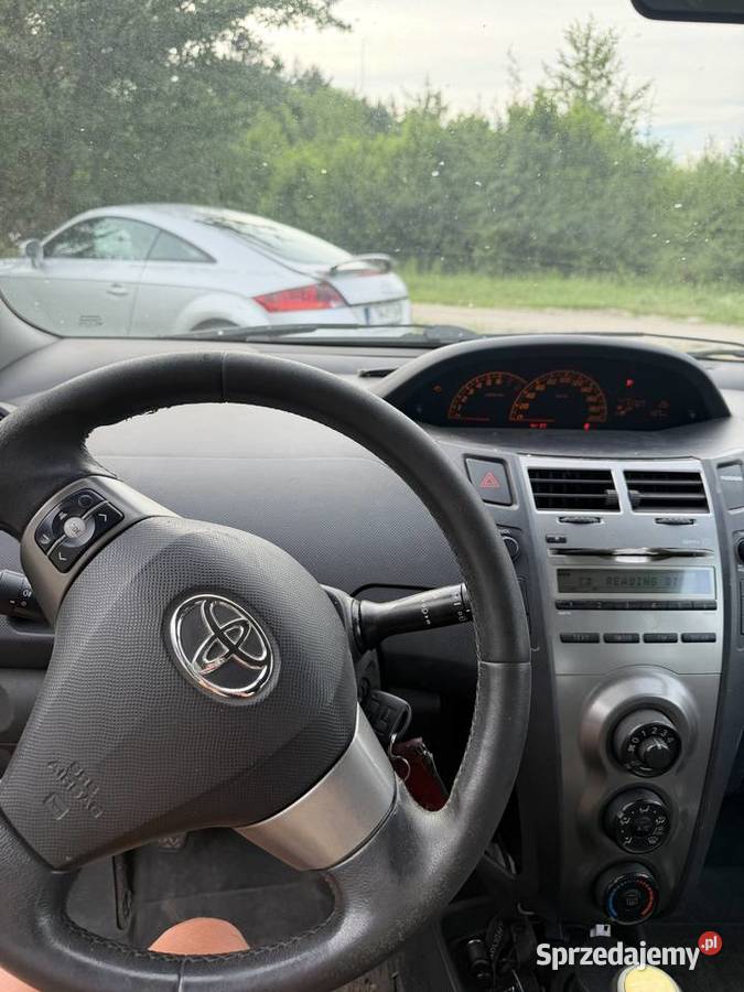 Toyota yaris 2010 lubelskie Tomaszów Lubelski sprzedam