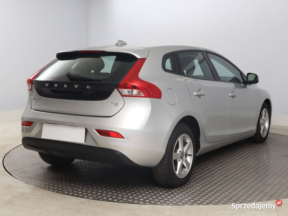 Volvo V40 20 T2 75336km