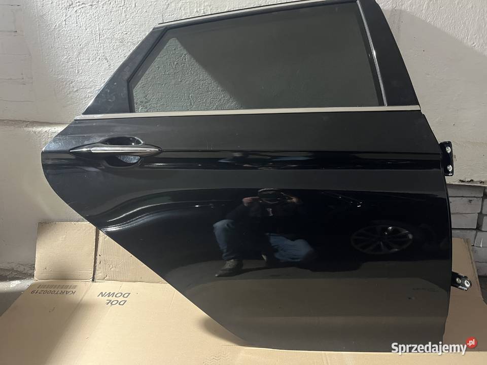DRZWI TYŁ HYUNDAI I 40 COMBI podkarpackie Mielec
