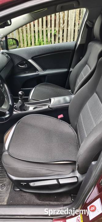 Sprzedam Toyotę Avensis 18 147 niski przebieg Ciechanów
