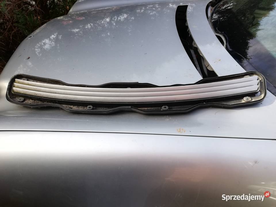 A2108800705LL mercedes w210 kratka wlotową maski osobowe Stary Sącz