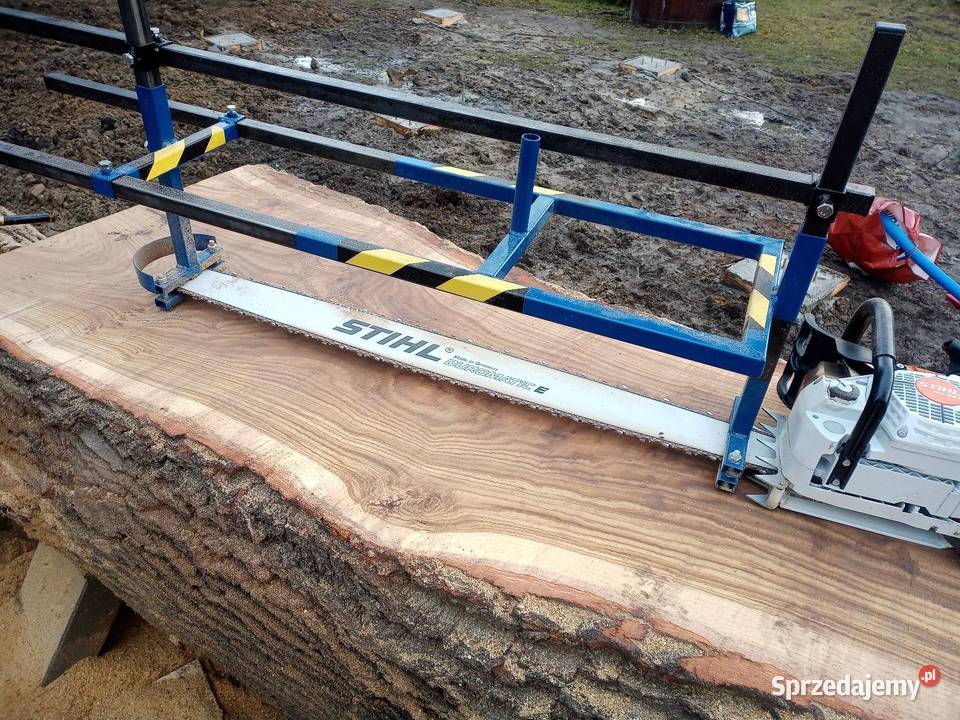 Cięcie desek pilarką