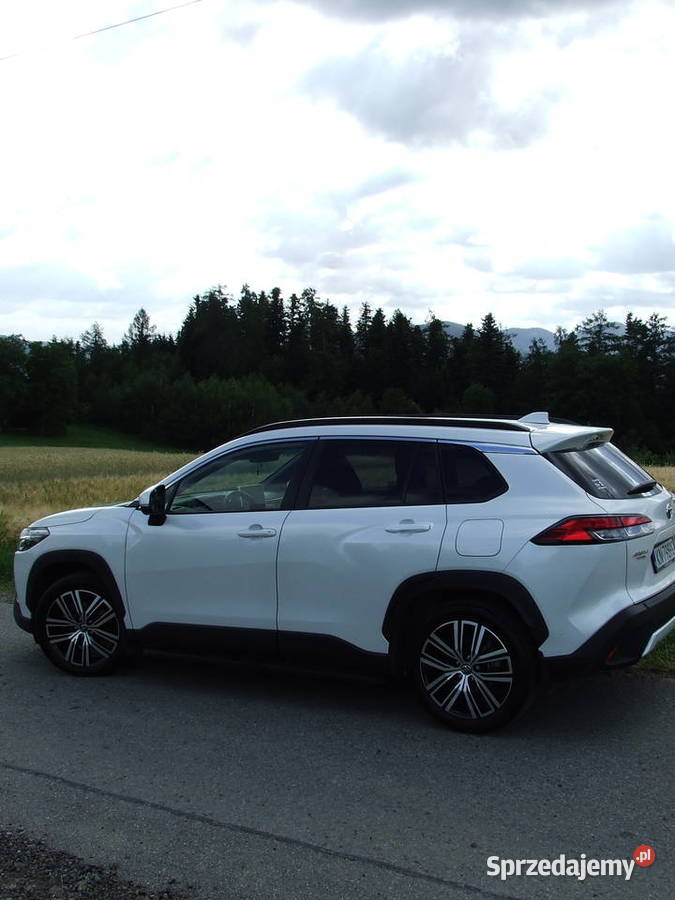 Toyota Corrola Cross Hybryd najbogatsze 180KM