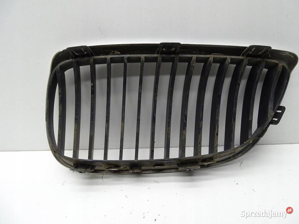 KRATKA GRILLA ATRAPY NERKA PRAWA PRZEDNIA BMW sprzedam