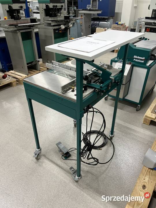 Stół do montażu twardej okładki Schmedt PraDeck Radom