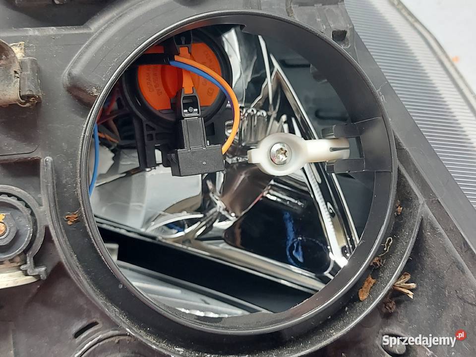 FORD TRANSIT CUSTOM I 13r lampa lewa przód osobowe świętokrzyskie Kielce