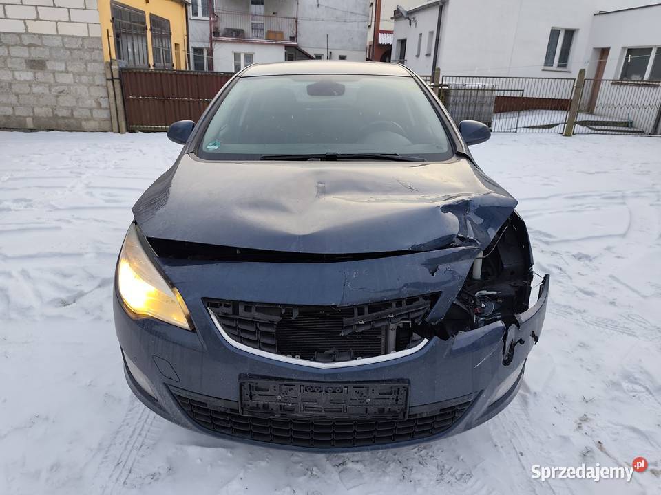 Opel Astra J 14 Turbo 140 2011 210 Kostrzyn sprzedam