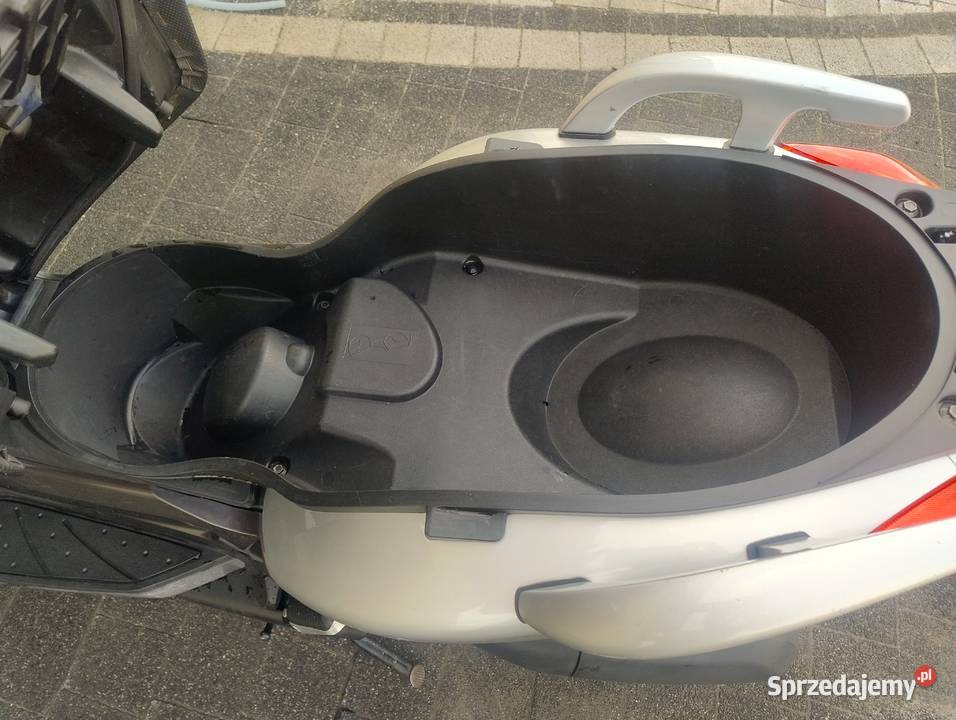 Yamaha YP125R X 125 xmax