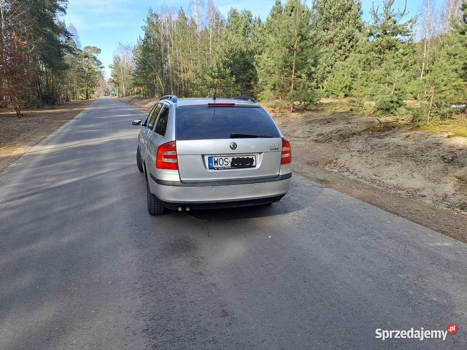 Skoda Octavia II uszkodzony Ostrołęka sprzedam