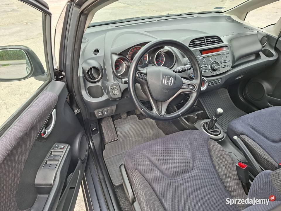 Honda Jazz 14 16v benzyna VTEC z Polskiego autoalarm Jazz Słupno