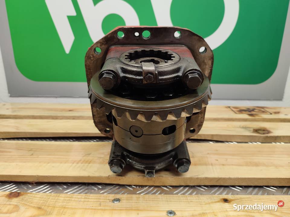 Atak Manitou Mt 626 Carraro 15x32 przód Wilkowo sprzedam