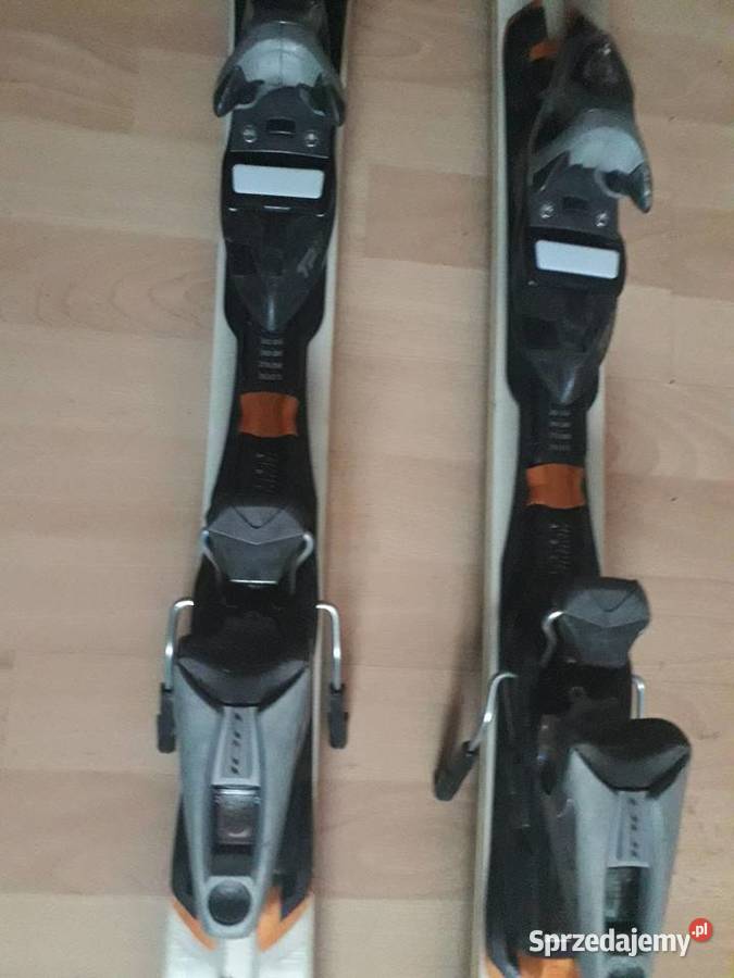 sprzedam narty widoczne na zdjęciach Sosnowiec