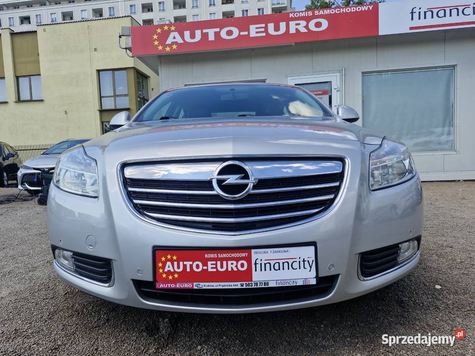 18 benz 140 Cosmo 104 przebieg ASO stan idealny Insignia