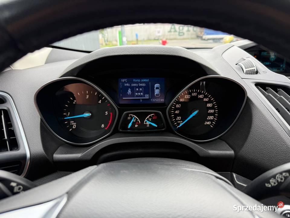 Ford Kuga MK2 20 TDCi 140 2014r 132 500 6b kurtyny powietrzne Kuga Rzeszów sprzedam