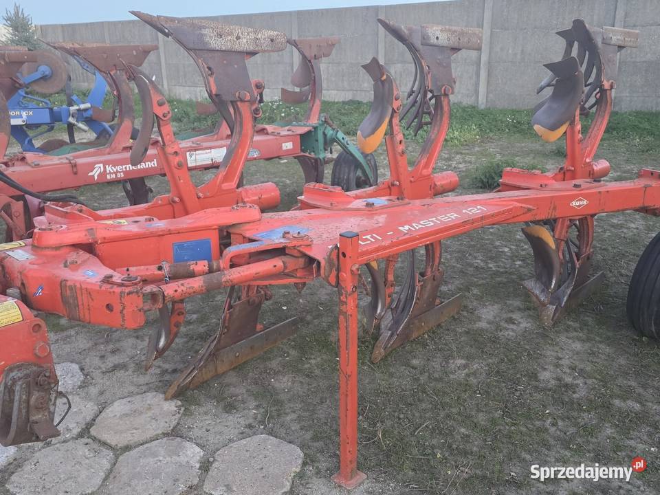 Pług kuhn Oporów sprzedam