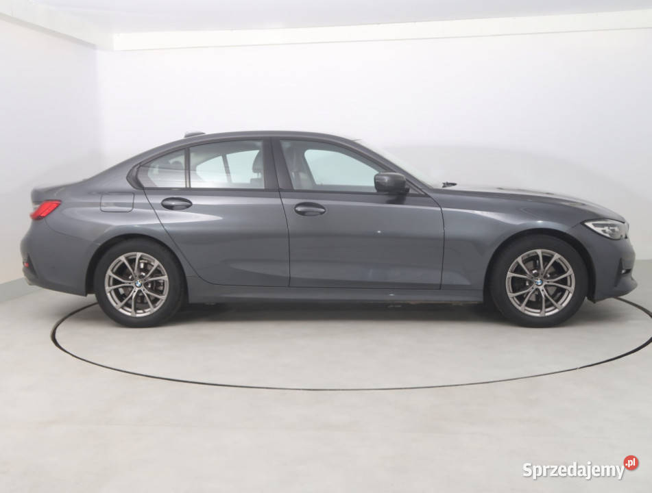 BMW 3 318 i Rok produkcji 2021 Seria 3 Seria 3 dolnośląskie