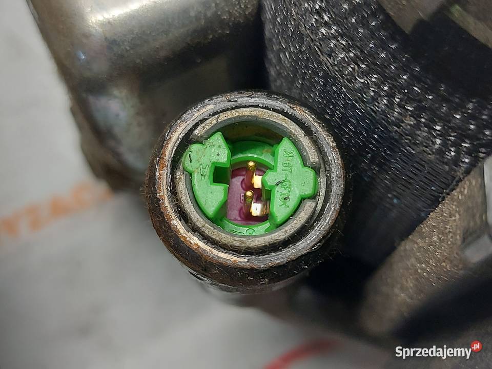 VW CRAFTER I LIFT 16r pas bezpieczeństwa lewy osobowe