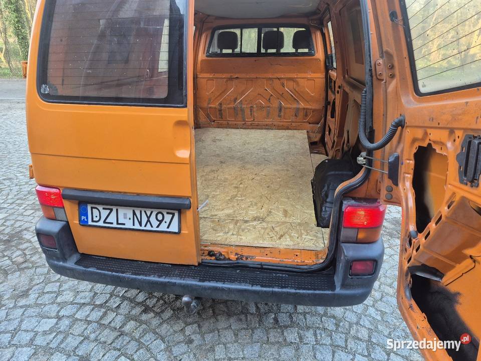 Vw T4 25 tdi radio / CD Samochody dostawcze dolnośląskie Legnica