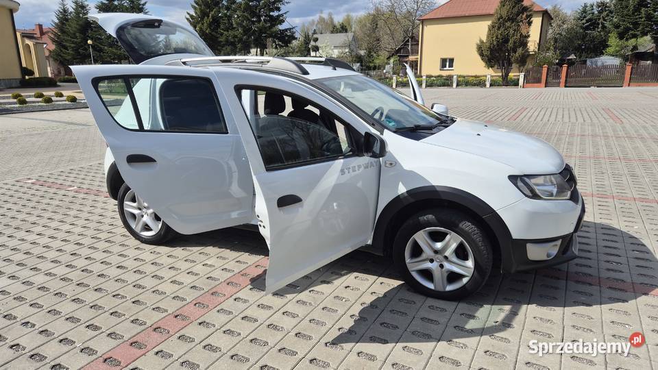 DACIA SANDERO 15 90 DCI AUTOMAT OPŁACONY