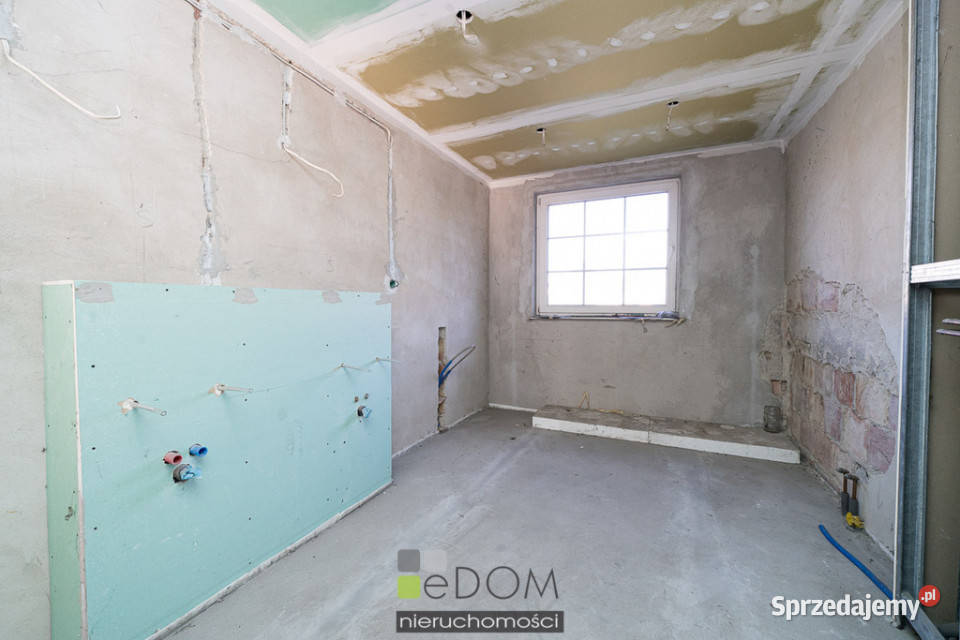 Sprzedaż mieszkania Skwierzyna 18601m 6 pokoi garaż