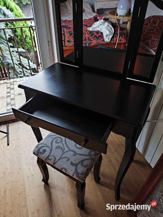 Toaletka trzy lustra drewno czarna róża wzór z Żyrardów sprzedam