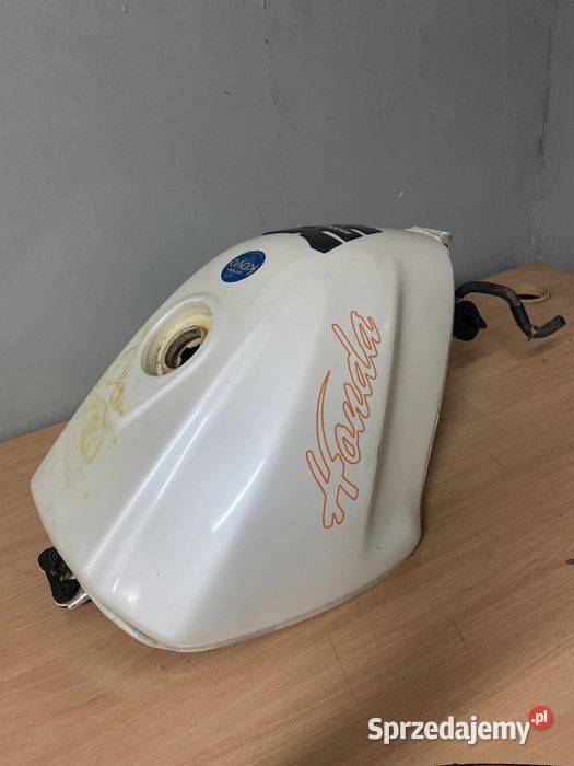 Honda CBR 1000F Bak Zbiornik Paliwa SC21 pompa Poznań