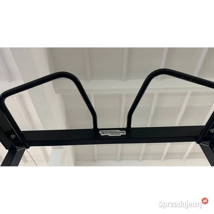 Klatka wielofunkcyjna Half Rack Technogym