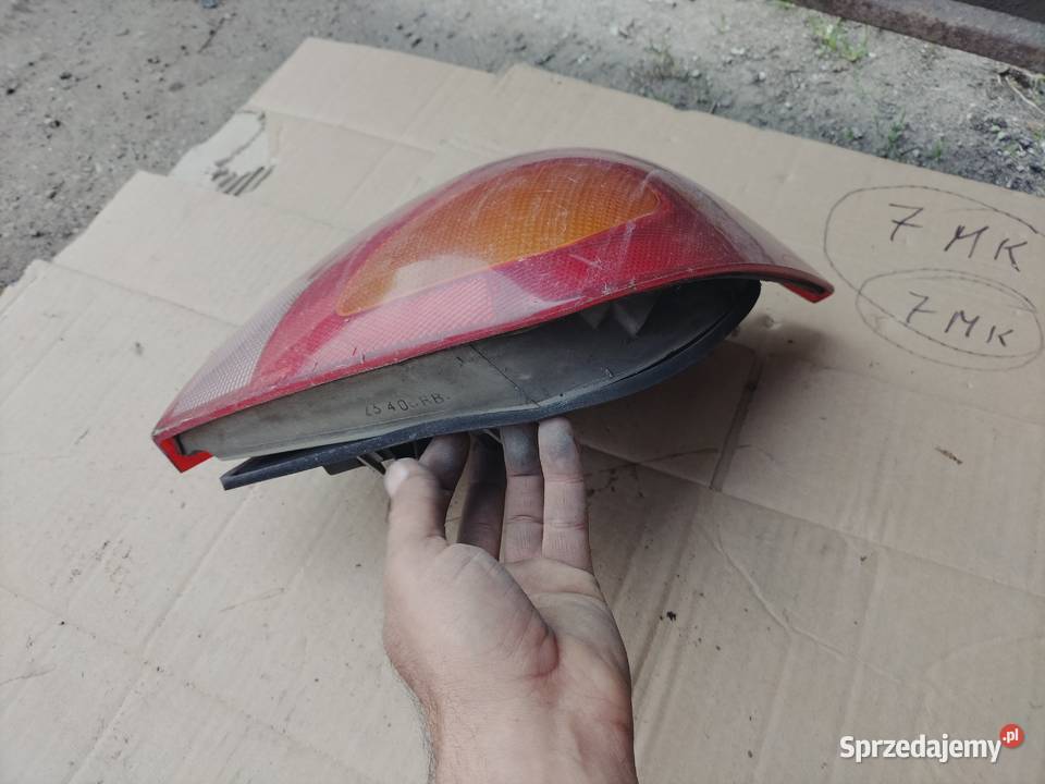 LAMPA TYŁ TYLNA PRAWA FORD FIESTA MK4 lampy tylne Kamień-Kolonia